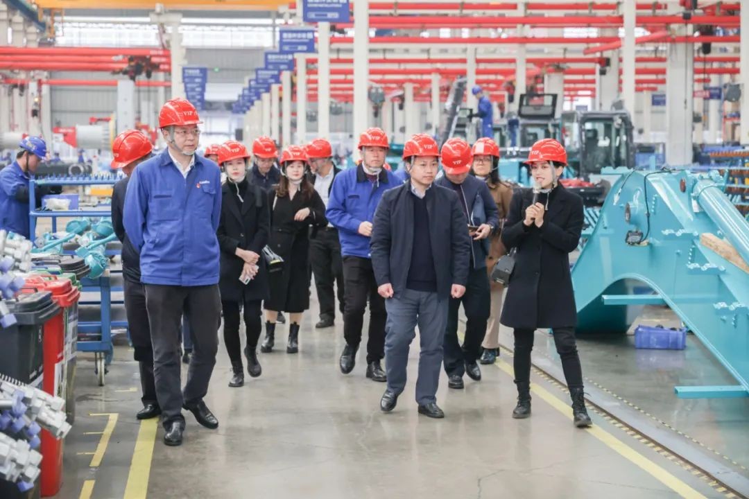 中国人民银行调研组调研龙8头号玩家智能