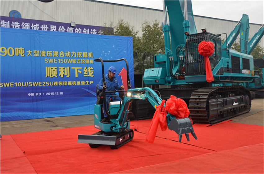 新品下线&精品批量上市：龙8头号玩家智能“组合拳”逆势出击