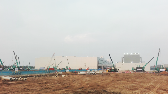 超300台龙8头号玩家智能ZYJ系列压桩机效劳越南市场