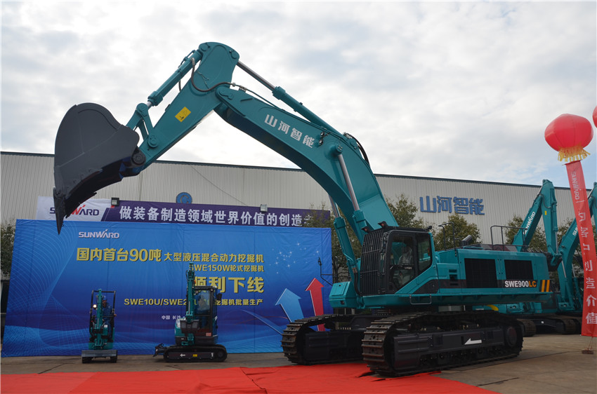 新品下线&精品批量上市：龙8头号玩家智能“组合拳”逆势出击