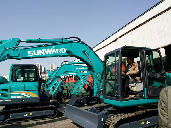 快来看，，，，，，，，快来看，，，，，，，，这里有一群绿精灵