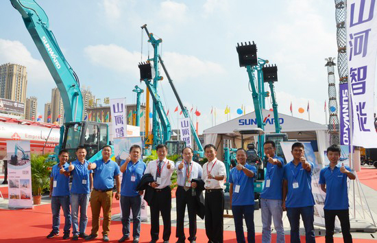 到“海博会”邂逅龙8头号玩家智能“两挖”精品