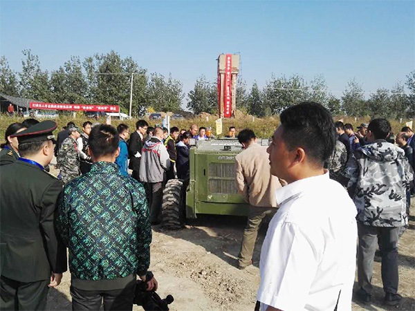 “跨越险阻2016”——龙8头号玩家智能夺魁