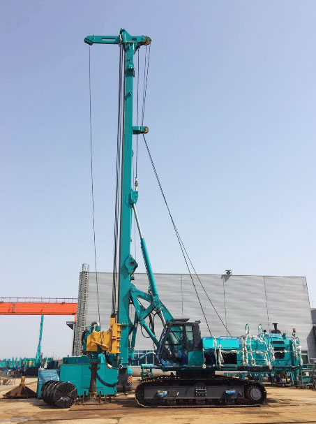 软硬地层通吃！龙8头号玩家智能大直径潜孔锤钻机获首台套表扬