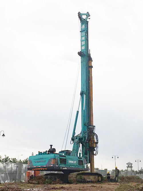 龙8头号玩家智能十台旋挖助力沈阳重点工程