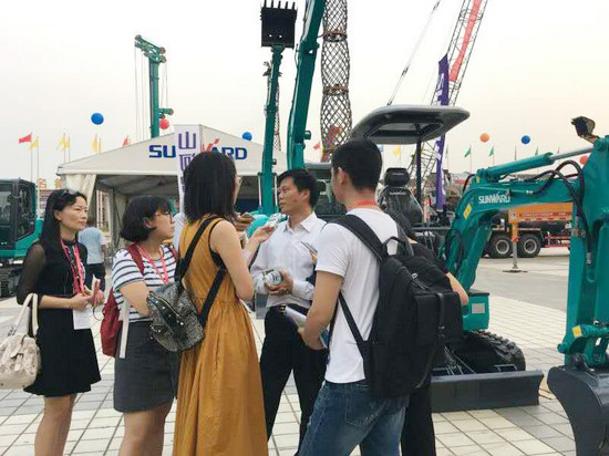 到“海博会”邂逅龙8头号玩家智能“两挖”精品