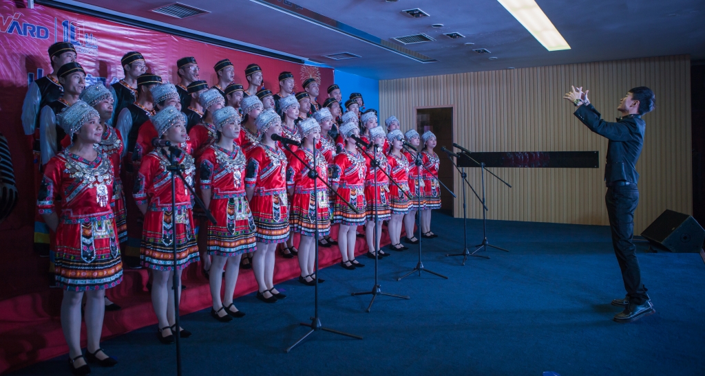 唱响龙8头号玩家之歌 共抒优美情怀——龙8头号玩家智能“双庆”合唱角逐圆满竣事