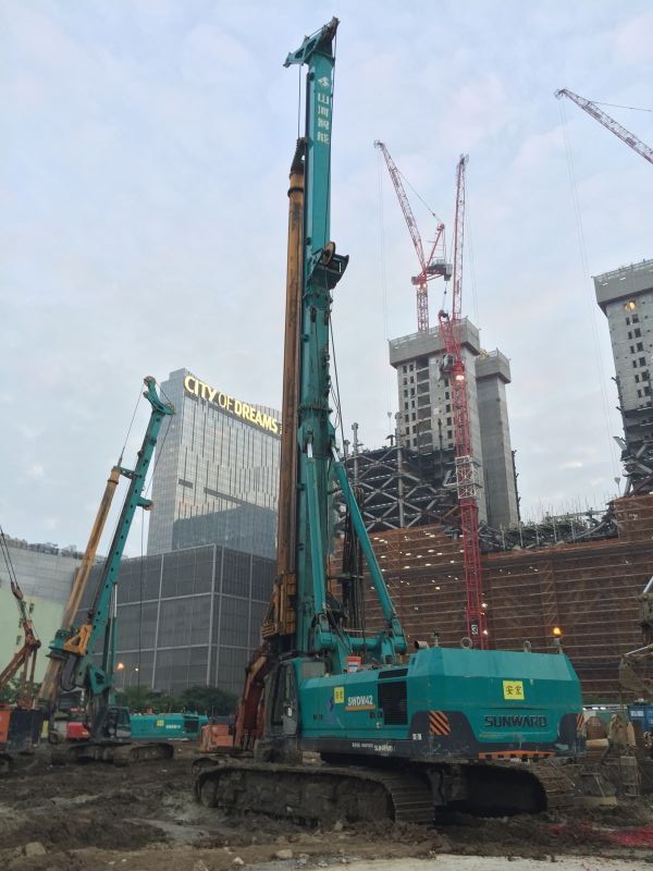 龙8头号玩家智能全系列地下工程装备周全进入澳门市场