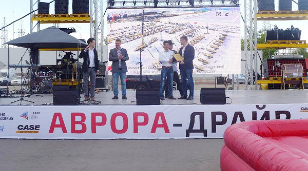 十年携手，，，，，龙8头号玩家智能莫斯科宝马CTT展产品推介会圆满举行