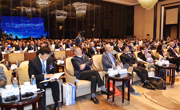 何清华董事长应邀加入湖南商会会员代表大会