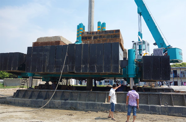 十九年稳居冠军宝座，，，，，，，龙8头号玩家智能静力压桩机完善演绎“字斟句酌”