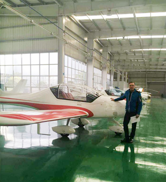 融合之旅再升级，，，，，，加拿大Avmax高层到访龙8头号玩家通航工业基地