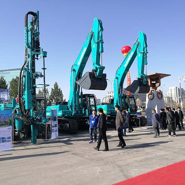 听说，，，，，，龙8头号玩家智能混淆动力挖掘机与“煤都”更配哦！