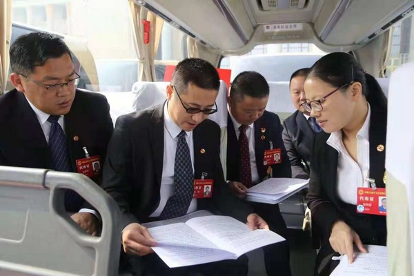 中国工会17大代表张爱民：新时代是干出来的，，，，，工会也是干出来的