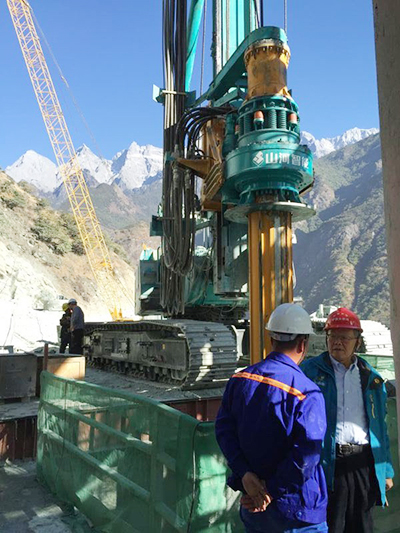 为客户创立价值，，，，，，，，龙8头号玩家智能董事长元旦为一线效劳团队点赞