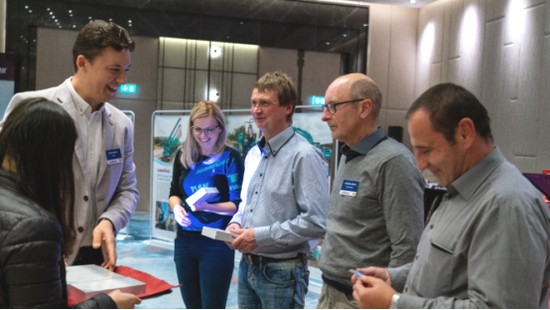 携手同谋未来，，，，，，， 龙8头号玩家智能2018欧洲署理商大会盛大召开