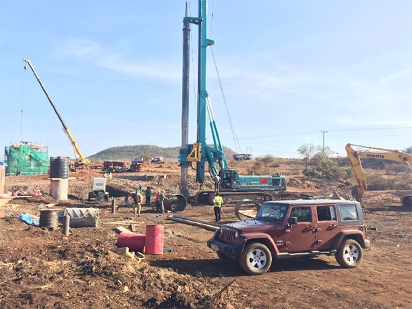 龙8头号玩家智能入岩神器在东非肯尼亚获赞，，，，，，，人好装备好