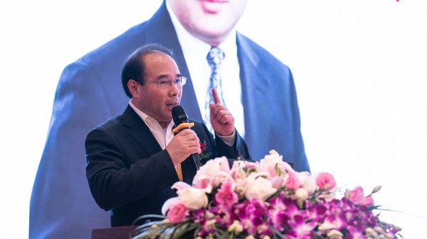 首日签单2.6亿元，，，，，龙8头号玩家智能立异产品引爆上海宝马展