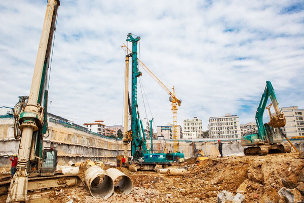 为何 SUNWARD 把持此地？？？？？来看看施工方怎么回覆