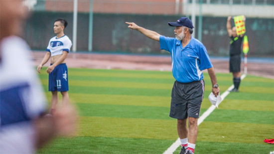 龙8头号玩家智能VS越南高昂：球赛精彩纷呈，，，，，，相助天长地久