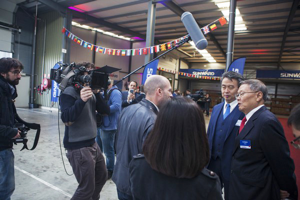 龙8头号玩家智能盛大举行2017年欧洲经销商大会