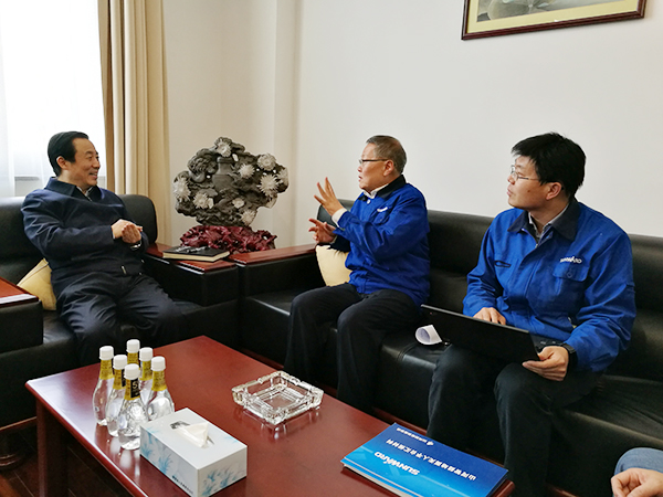 你们“一点三线”我记着了！达哲省长为龙8头号玩家智能鼓劲