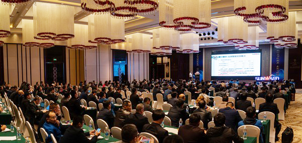 聚力共赢，，，，，，龙8头号玩家智能2018年度供应商大会盛大召开