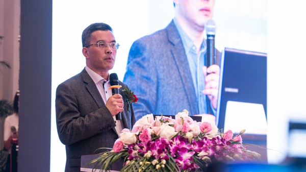 首日签单2.6亿元，，，，，龙8头号玩家智能立异产品引爆上海宝马展