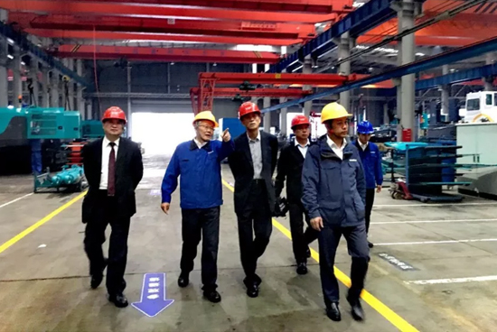 千人客户交流会，，，，，，10.5亿订单！龙8头号玩家智能二十年生长新奔腾