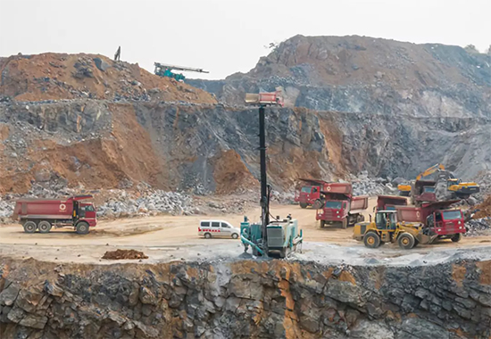 一台顶三台 龙8头号玩家智能潜孔钻机真好用