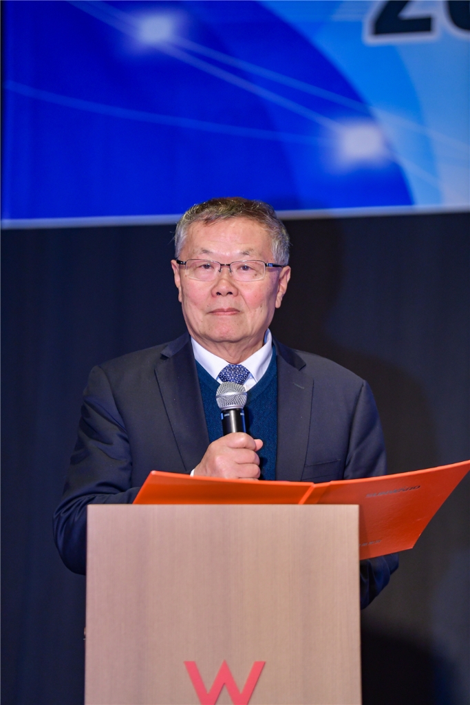 龙8头号玩家智能韩国客户及相助商答谢会完善收官