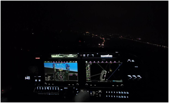 自动驾驶？？？？？？？？夜间航行？？？？？？？？阿若拉都说“行”！