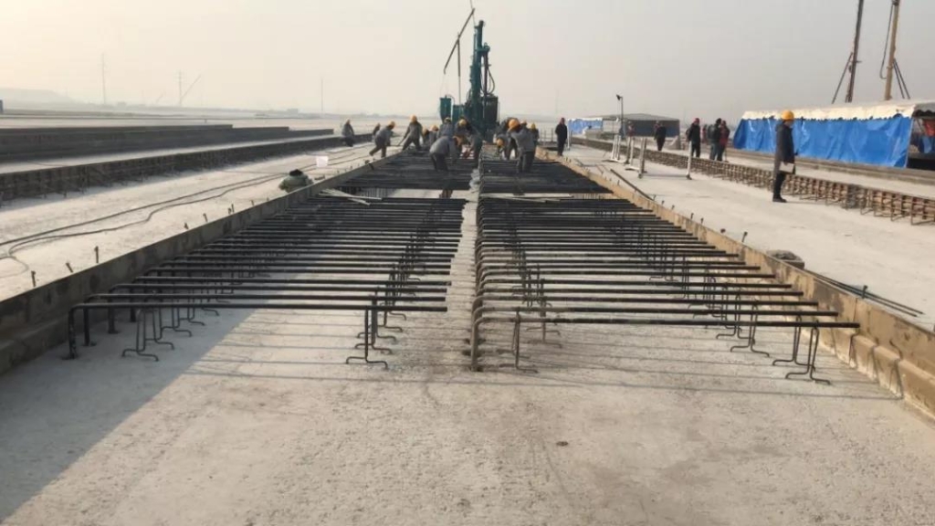 龙8头号玩家智能助力地温融雪黑科技