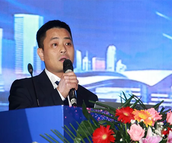 同心同梦，，，，，，龙8头号玩家智能全球客户交流会武汉站盛大举行