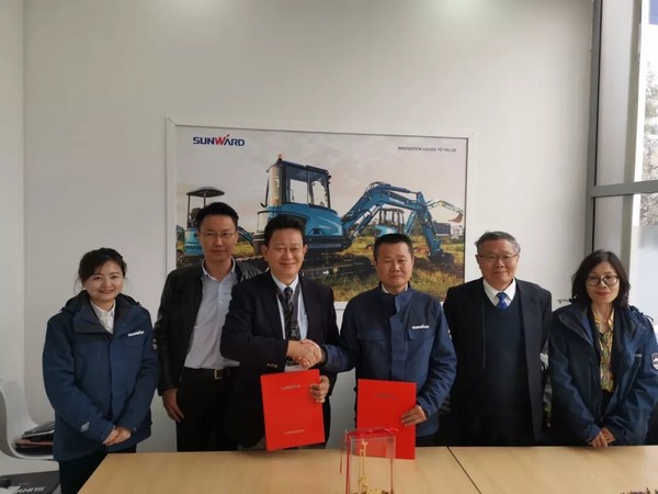 统一个天下，，，，，，，统一个梦想，，，，，，，龙8头号玩家智能德国宝马展完善收官