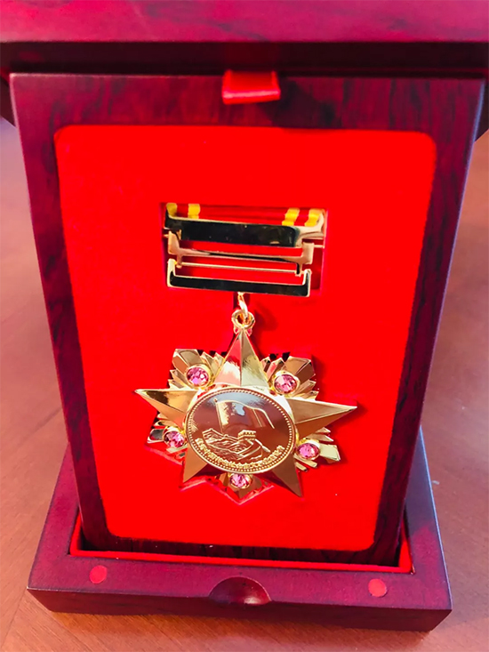 点赞！董事长何清华教授获评“优异中国特色社会主义事业建设者”