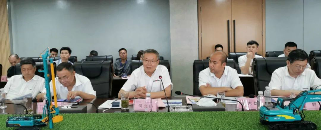 省工程机械工业与铸造工业相助对接会在龙8头号玩家智能举行