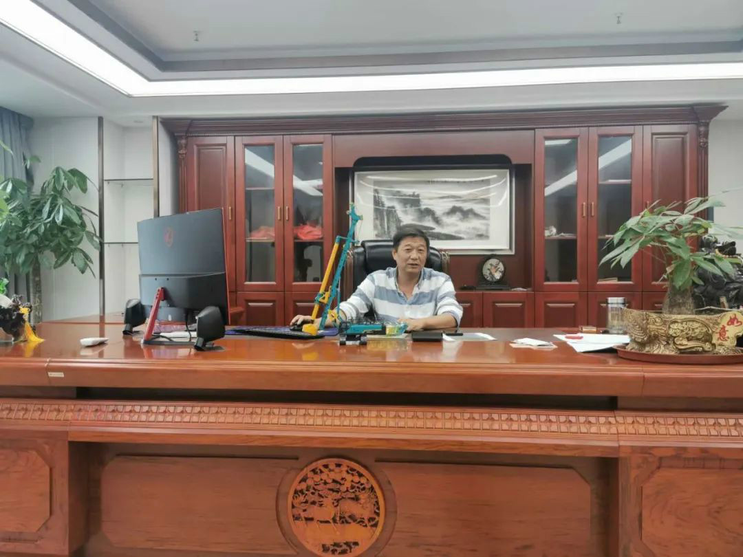 客户创富 | 夏登海：龙8头号玩家智能是“同甘苦，，，，，共灾祸”的兄弟