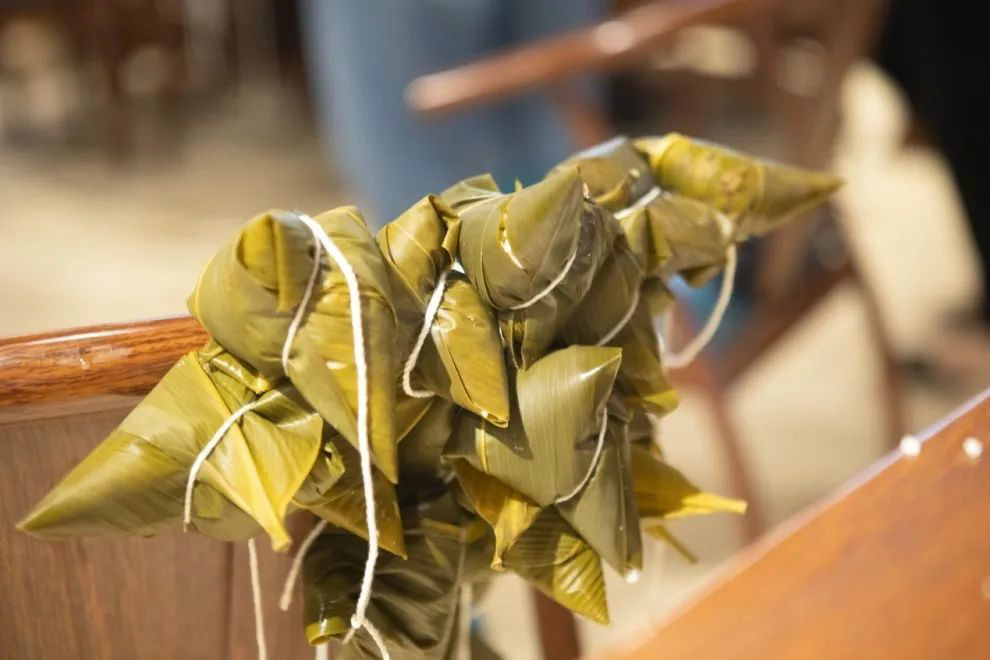 “爱国心，，，，，，，龙8头号玩家情”龙8头号玩家智能第四届包粽子角逐