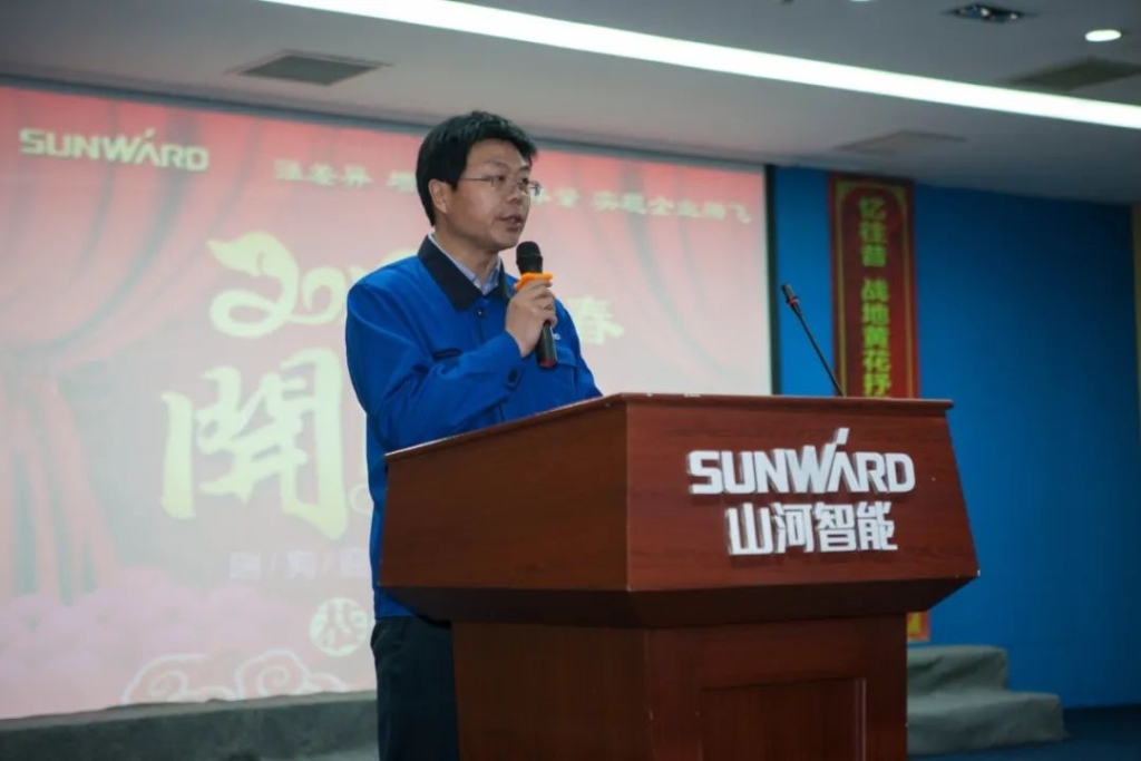 喜讯！龙8头号玩家智能副总司理张大庆荣获长沙市科技立异创业领武士才