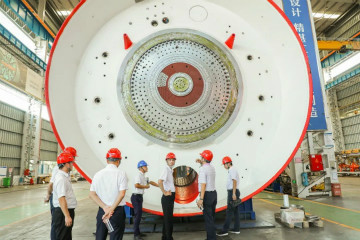 广州工控党建同盟联络员一行到龙8头号玩家智能开展事情对接