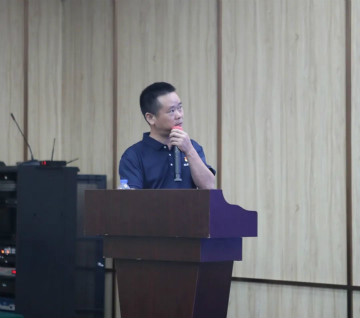 以强执行力聚焦基础能力建设 向挖掘机万台俱乐部迈进——龙8头号玩家智能2020年挖掘机经销商半年度聚会圆满召