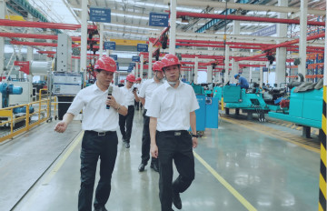 相助共赢 龙8头号玩家智能5G时代快速到来 湖南联通党委书记、总司理谭明到访龙8头号玩家智能