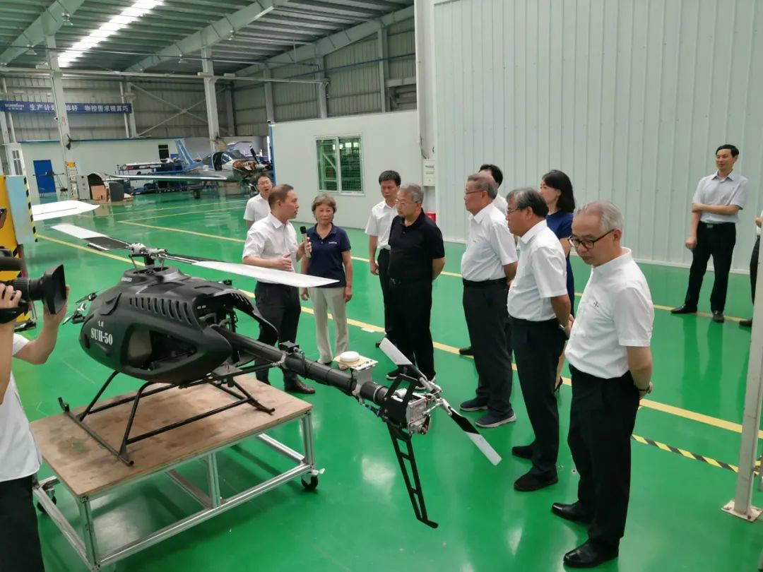 省人大常委会党组副书记、副主任王柯敏调研龙8头号玩家智能