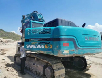 感恩相伴 关爱相随——广州龙8头号玩家效劳在路上