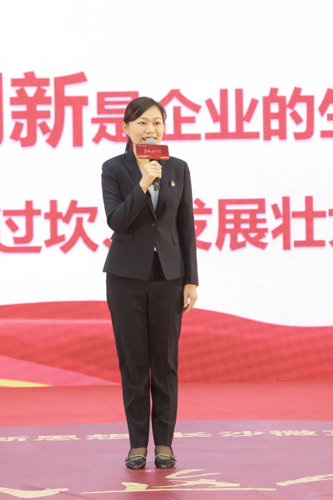 “学习新头脑 长沙微宣讲 就认这个理”专题微宣讲在龙8头号玩家智能举行