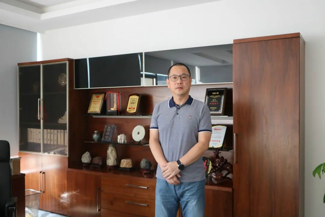 从事桩基础20多年阅机无数，，，，，，这家公司无条件信任龙8头号玩家智能