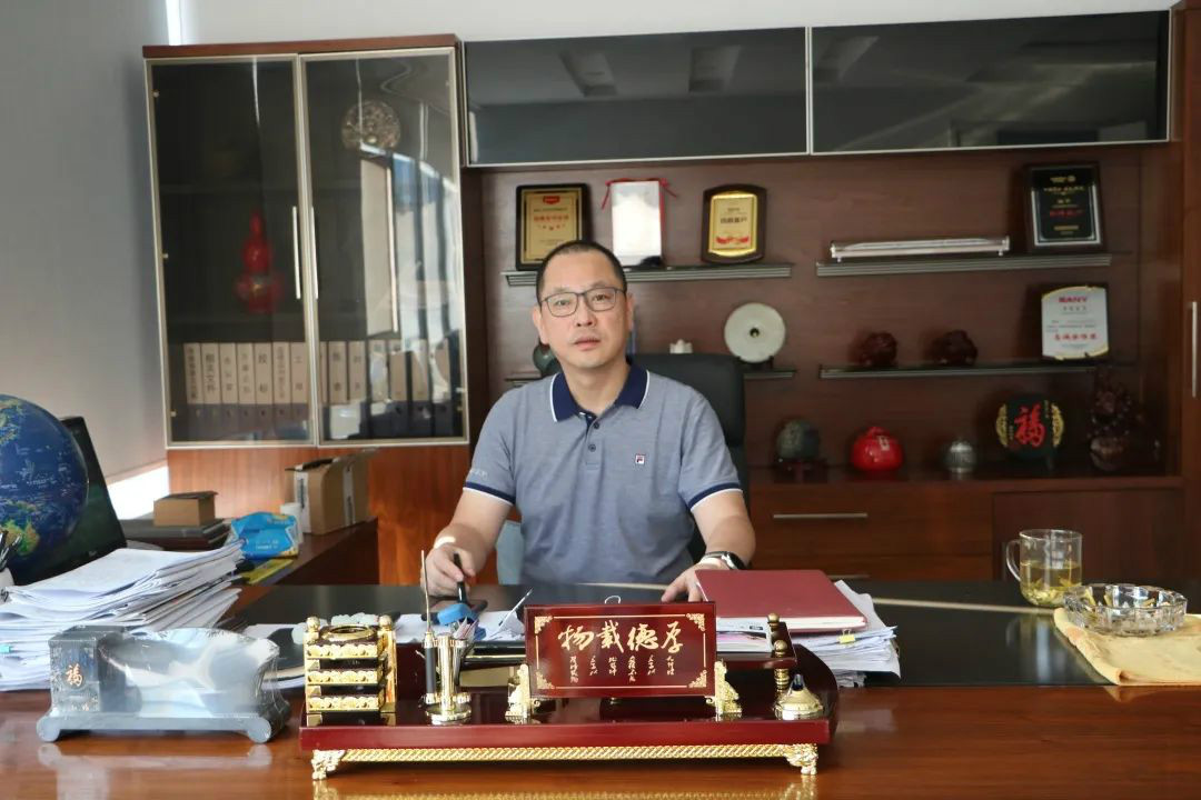 从事桩基础20多年阅机无数，，，，，，这家公司无条件信任龙8头号玩家智能