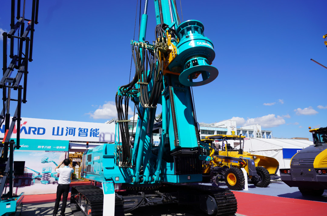 驻足雄安 拓展京津冀 龙8头号玩家智能雄安大幕正式开启