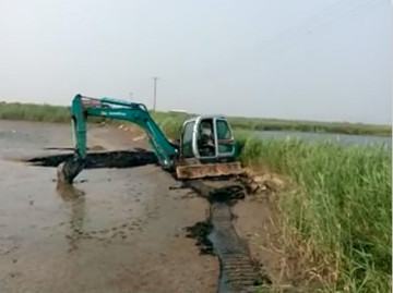 感恩相伴 关爱相随——龙8头号玩家智能效劳万里行川陕实录